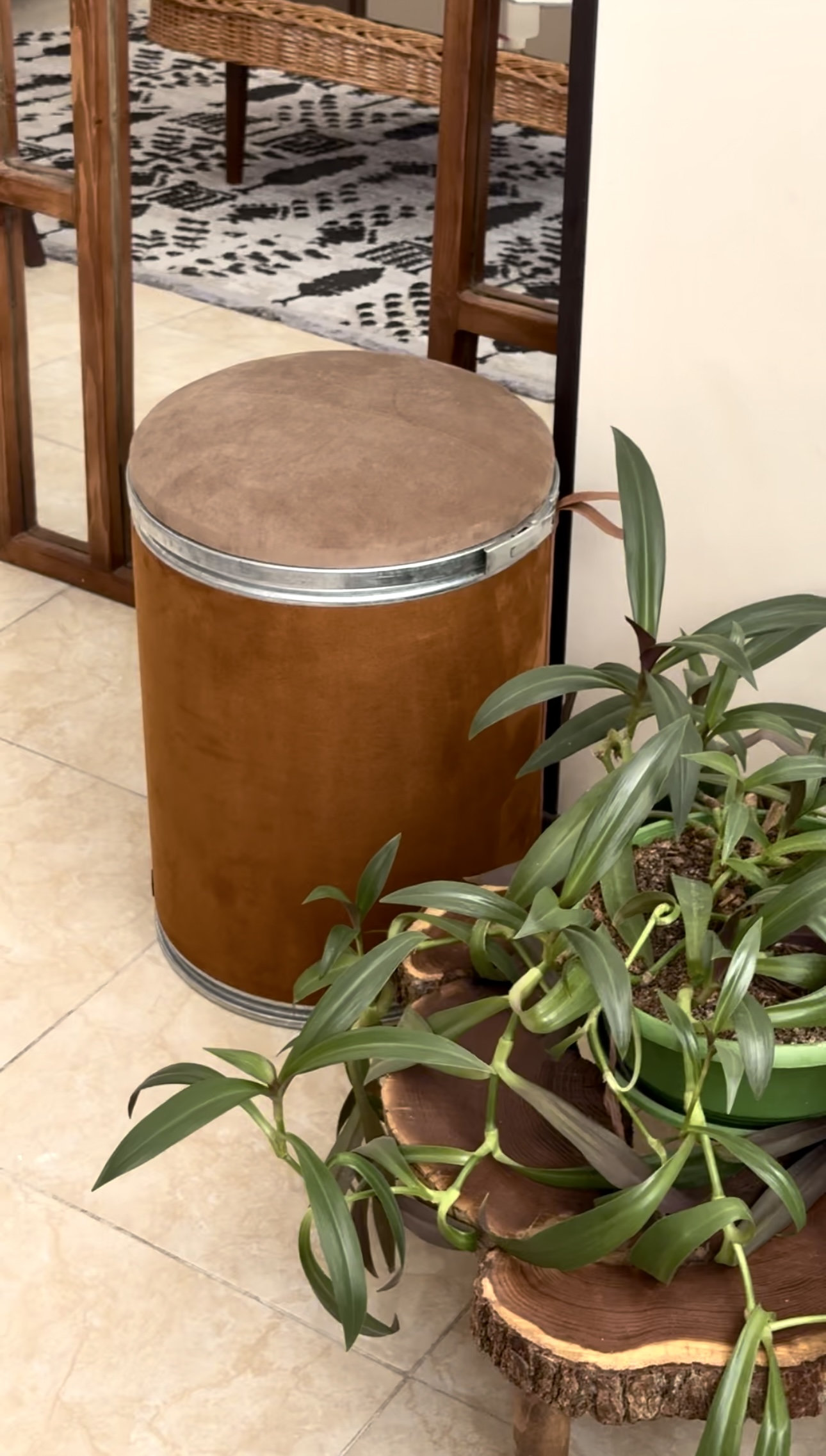 پاف باکسی بدنه مخملی